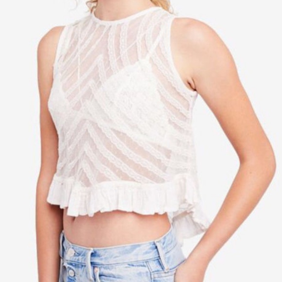 Free People Tops - NWT! Free People She’s a Doll Lace Halter Crop